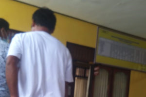 Jualan SS Ariawan Ditangkap, Petugas Temukan 3 Paket BB di Halaman Depan Rumah Pelaku