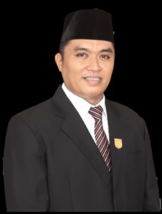 Ketua DPRD Karangasem : Pupuk Rasa Persaudaraan Untuk Memaknai Hari Idul Fitri 1443 Hijriah