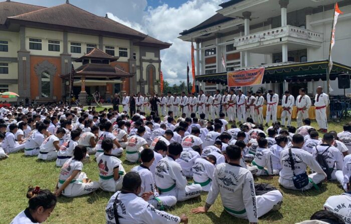 wow-700-petarung-bali-ikuti-uji-kenaikan-tingkat