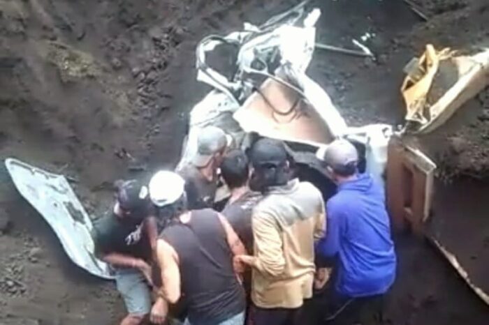 tebing-galian-c-sebudi-longsor-satu-orang-tewas