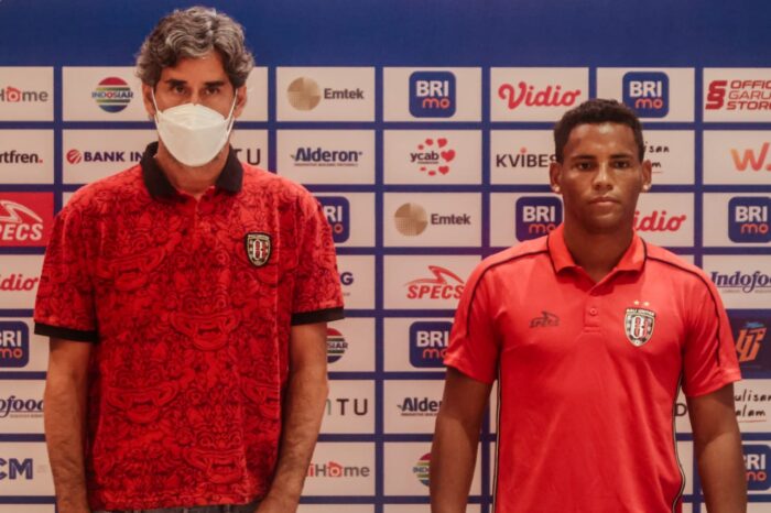 bali-united-vs-dewa-united-duel-tanpa-psywar