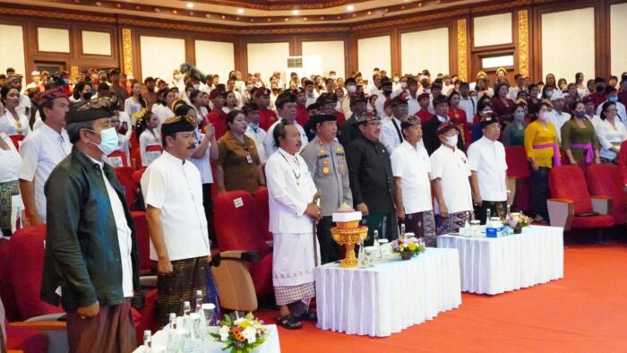 buka-utsawa-dharmagita-provinsi-bali-xxx-tahun-2022-wagub-cok-ace-berharap-menjadi-tuntunan-mewujudkan-kehidupan-tentram-damai-sejahtera
