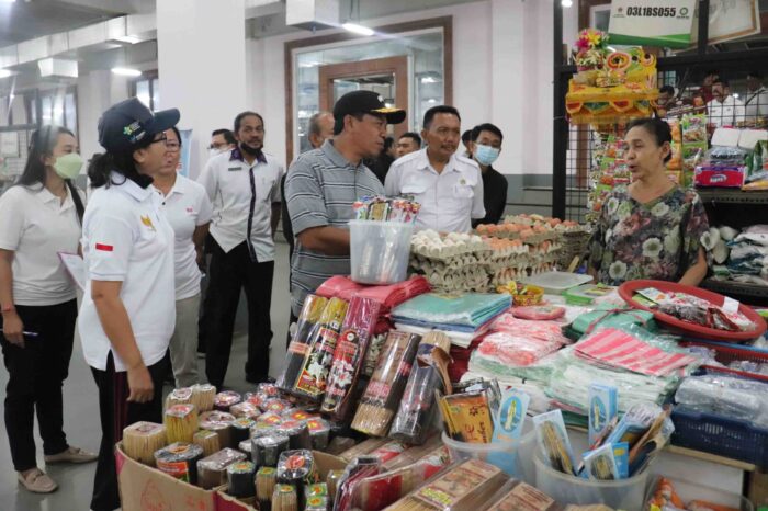 penjabat-bupati-buleleng-instruksikan-eksekusi-langsung-program-penanganan-inflasi-untuk-stabilkan-harga
