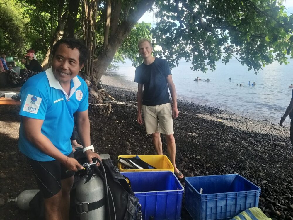 jelang-akhir-tahun-kunjungan-wisatawan-diving-ke-tulamben-menurun