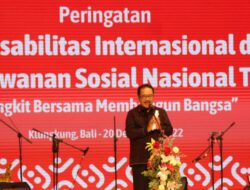 Gubernur Bali Wayan Koster Terima Penghargaan Dedikasi Dalam Pengabdian Sosial dan Kemanusiaan dari Menteri Sosial RI Serangkaian Peringatan Hari Disabilitas Internasional dan Hari Kesetiakawanan Sosial Nasional Tahun 2022