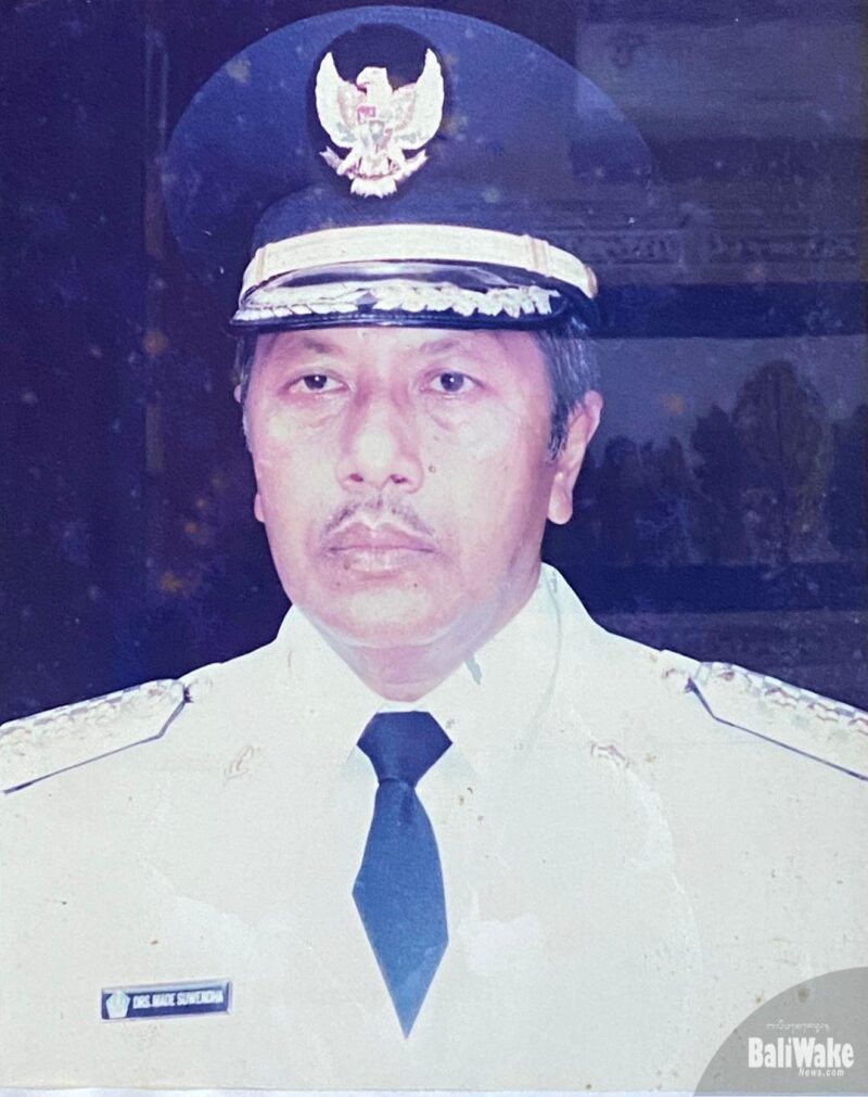 walikota-denpasar-pertama-drs-i-made-suwendha-berpulang