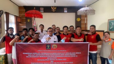 lanjutkan-program-asimilasi-rumah-lapas-singaraja-pulangkan-11-narapidana