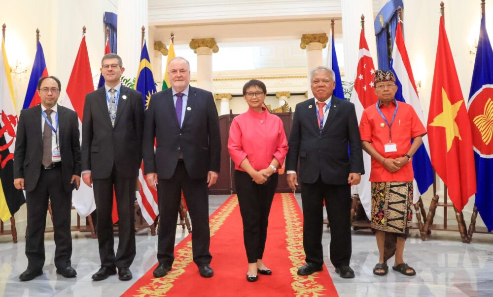 gubernur-bali-menteri-pupr-menlu-ri-president-world-water-council-vice-president-of-the-world-water-council-bahas-kesiapan-bali-sebagai-tuan-rumah-world-water-forum-ke-10