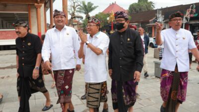 Gubernur Wayan Koster dan Wagub Cok Ace Tinjau Pasar Rakyar Tematik Wisata Ubud