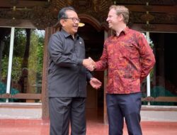 Wagub Cok Ace dan Wakil Dubes Inggris Bahas Kerjasama antara Bali dan Inggris