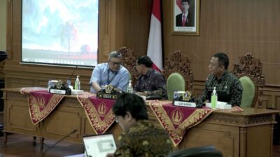 pemkab-badung-gelar-sosialisasi-hukum-persaingan-usaha-dalam-pengadaan-barang-dan-jasa-di-sektor-telekomunikasi