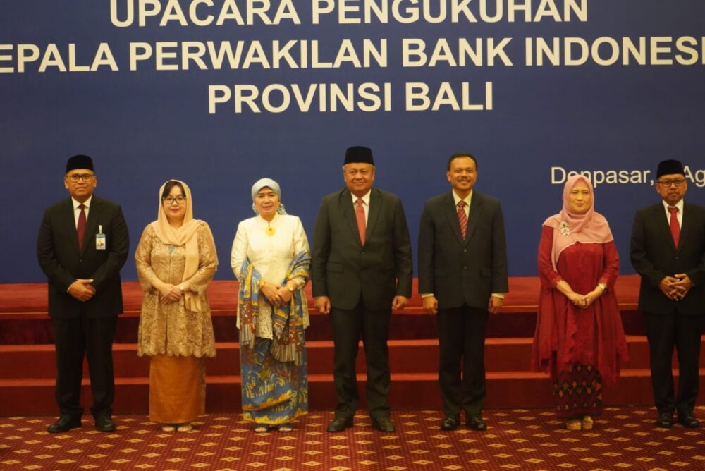 hadiri-pengukuhan-kepala-perwakilan-bank-indonesia-provinsi-bali-sekda-dewa-indra-harap-kerjasama-dan-kolaborasi-tetap-terjalin-harmonis
