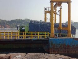 Truk Mogok, Bongkar Muat Dermaga II Pelabuhan Padangbai Tersendat