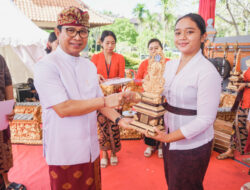 Tutup Bulan Bahasa Kabupaten Badung 2024, Sekda Badung : Pemkab Badung Komit Pertahankan Nilai Adat dan Budaya melalui Festival