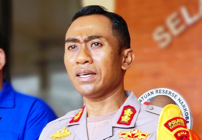 malam-takbiran-dan-sholat-ied-di-karangasem-dikawal-ratusan-aparat