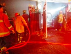 Mobil Terbakar di Garasi, Ambara Putra Syok