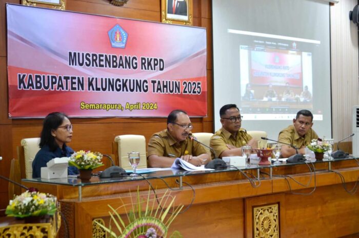 buka-musrenbang-rkpd-2025-pj-bupati-klungkung-optimalkan-pendapatan-dari-retribusi-pajak-dan-parkir-untuk-pembangunan