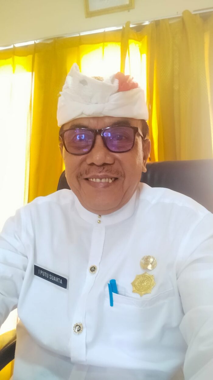 mantan-kasatpol-pp-putu-suarta-kembali-nakodai-phdi-klungkung
