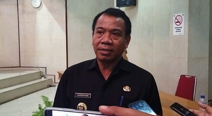 pj-bupati-lihadnyana-tanggapi-batalnya-pementasan-kedua-sekaha-gong-legendaris-saat-penutupan-hut-kota-singaraja-420