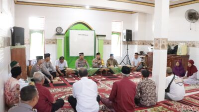 Jumat Curhat Polres Klungkung, Ustad Abdul Mutolib : Toleransi Antar Umat Beragama di Klungkung Terjalin Baik Sejak Dulu