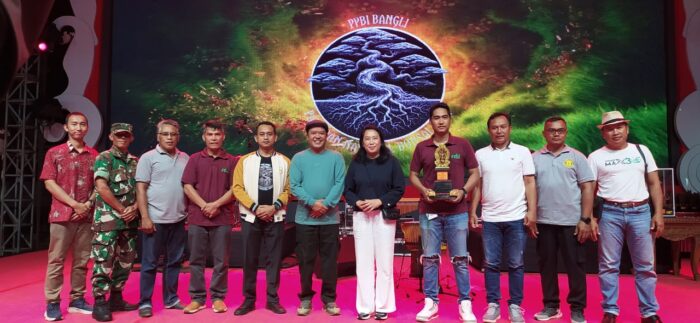 bupati-sedana-arta-tutup-pameran-nasional-ppbi-cabang-bangli-tahun-2024