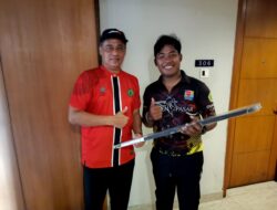 KONI Bali Bantu Peralatan Tim Panahan PON