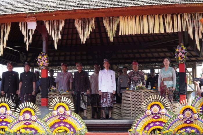 wabup-bangli-wayan-diar-buka-penglipuran-village-festival-ke-xi