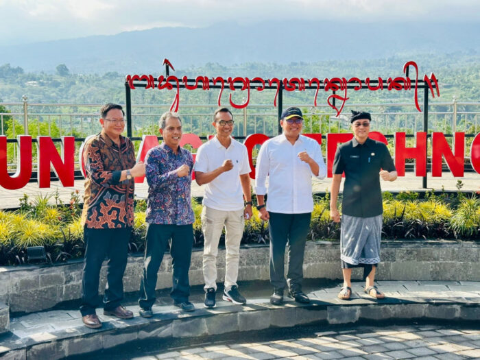 pj-sekda-surya-suamba-dampingi-kunker-wamen-pertanian-ri