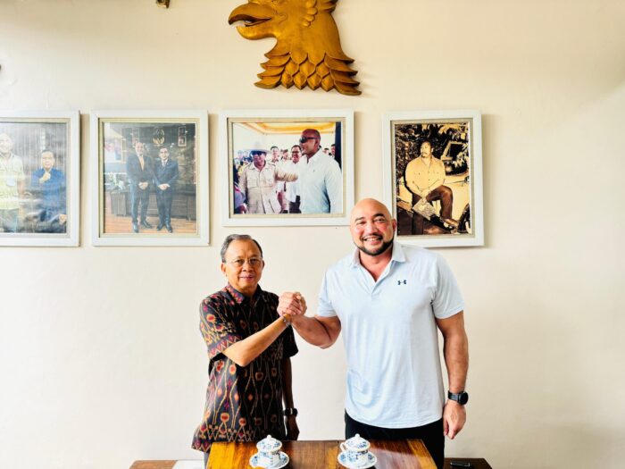 pertemuan-koster-dan-de-gadjah-penuh-kekeluargaan-ajak-krama-bali-bersatu-dukung-pembangunan-pro-rakyat