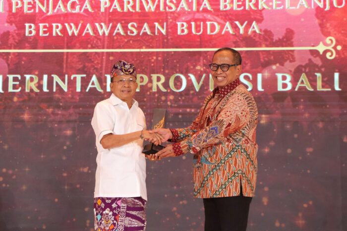 di-hadapan-menteri-koperasi-dan-jaksa-agung-koster-budaya-jadi-arus-utama-penggerak-pariwisata-dan-ekonomi