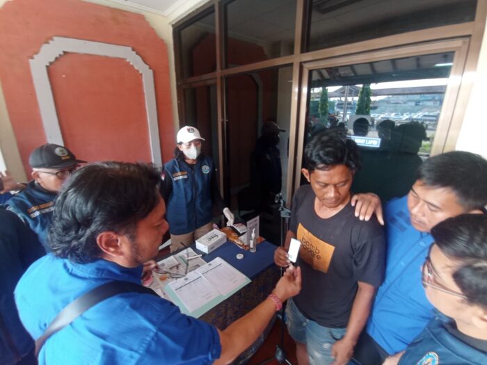 iswanto-pucat-test-urine-positif-narkoba