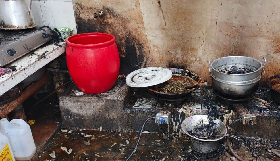 dapur-terbakar-rugi-puluhan-juta