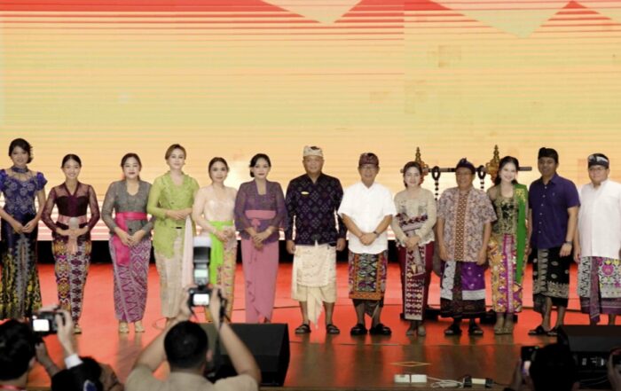 bupati-adi-arnawa-buka-grand-final-putra-putri-kampus-idb-bali