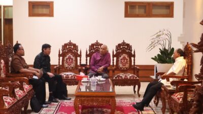 gubernur-koster-perbanyak-pasang-plts-atap-dampaknya-alam-bali-bersih-kunjungan-wisatawan-meningkat