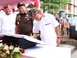 Gubernur Koster Tandai Pembangunan PJT RSUD Sanjiwani, Mahayastra: Bukti Komitmen Pemprov Bali untuk Warga di 4 Kabupaten