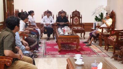 jalankan-kebijakan-gubernur-koster-hoca-siap-digitalisasi-aset-budaya-dan-kampanye-atasi-sampah-di-bali
