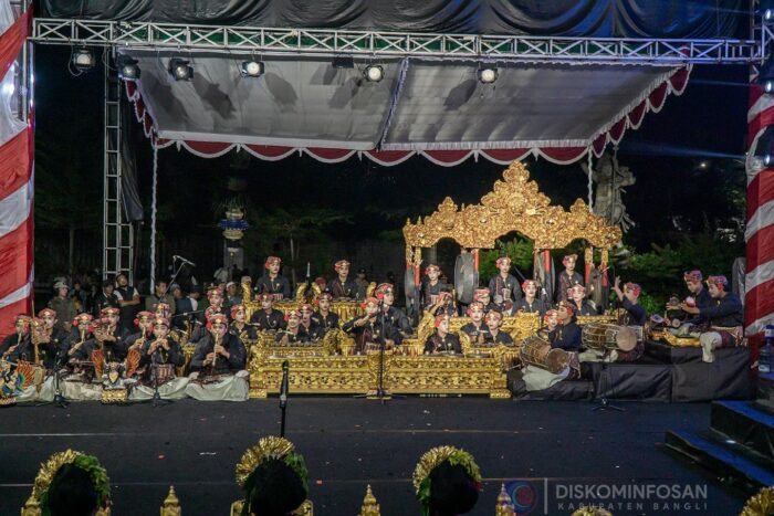 sekaa-gong-duta-kabupaten-bangli-2025-unjuk-kebolehan-di-alun-alun-kota-bangli
