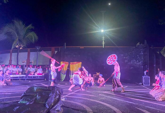 tampilkan-gebug-ende-dolanan-smpn-3-amlapura-sukses-pukau-penonton-kap