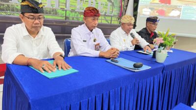 komisi-informasi-bali-apresiasi-desa-nyuh-tebel-kandidat-desa-informatif-berbasis-prestasi-dan-potensi