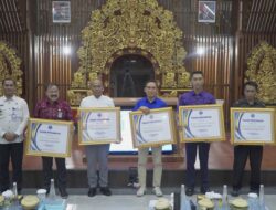 Peringatan HANI 2025, BNNK Karangasem Anugerahkan Penghargaan P4GN, Bukti Komitmen Bersama Perangi Narkoba