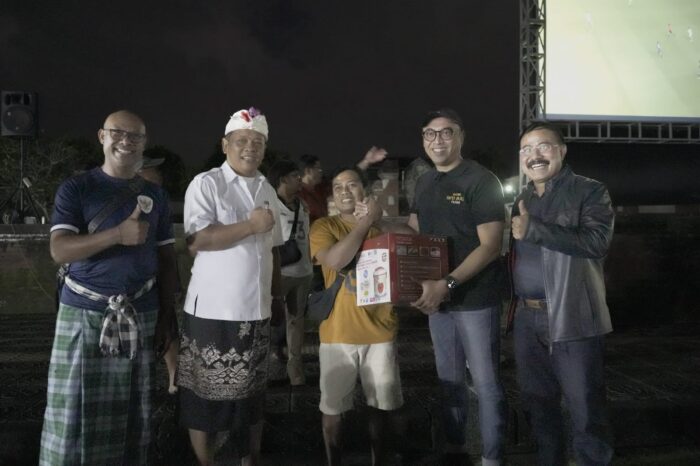 bank-bpd-bali-dan-pemkab-dukung-nobar-timnas-vs-jepang-askab-pssi-karangasem-berterima-kasih