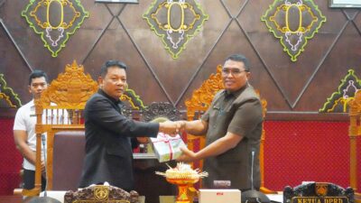 Fraksi-Fraksi DPRD Karangasem Kompak Apresiasi Kinerja Pemda, Dorong Optimalisasi PAD dan Pelayanan Publik