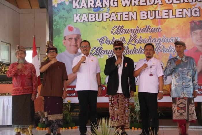 karang-wreda-ceria-buleleng-dikukuhkan-sekda-suyasa-tekankan-pentingnya-kebahagiaan-lansia