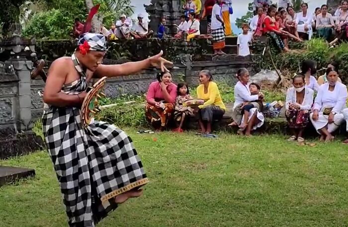 pelestarian-identitas-lokal-disbudpar-karangasem-usulkan-dua-warisan-budaya-baru-sebagai-wbtb