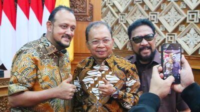 terima-kunker-spesifik-komisi-vii-dpr-ri-gubernur-wayan-koster-bali-penghasil-44-devisa-sektor-pariwisata-pantas-peroleh-insentif