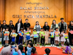 Nyonya Rasniathi Adi Arnawa Membuka Resmi Lomba Mewarnai Piala Bunda PAUD Kabupaten Badung