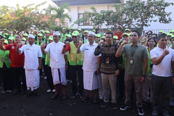 ratusan-relawan-kebersihan-siap-kawal-buleleng-festival-2025