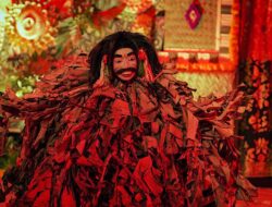 Sanggar Seni Bajra Geni Desa Mengwi Tampilkan Bondres Damar Sasangka di PKB ke 47