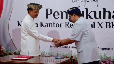 sekda-dewa-indra-kukuhkan-kepala-bkn-regional-x-denpasar-dorong-layanan-asn-berbasis-digital