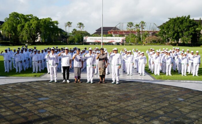 sekda-surya-suamba-lepas-kontingen-atlet-korpri-badung